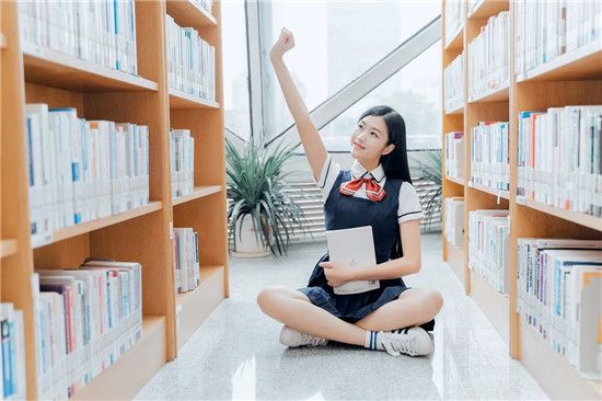 草莓丝瓜榴莲秋葵向日葵全部作品遭内部人员泄露,平台方:将起诉!